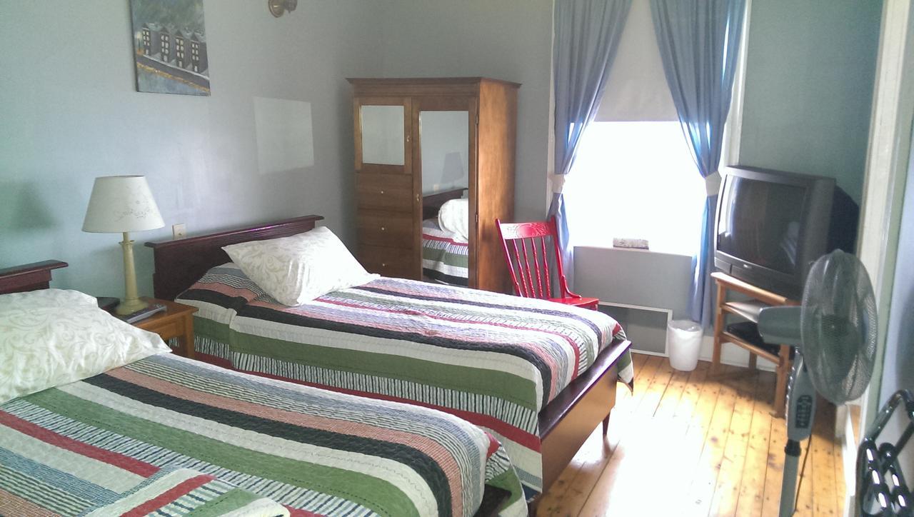 The Thorndyke Hotel Grand Bank Εξωτερικό φωτογραφία